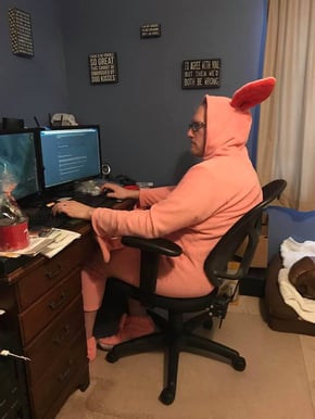 ChristmasStory-PinkBunnyComputer